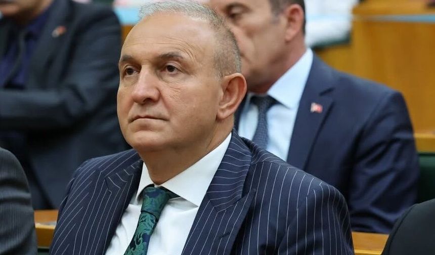 Karakaş resmi olarak istifa ettiğini duyurdu