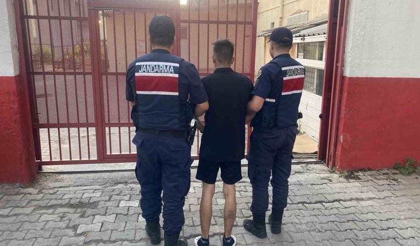 Hırsızlık suçundan aranan şahıs İncirliova'da yakalandı