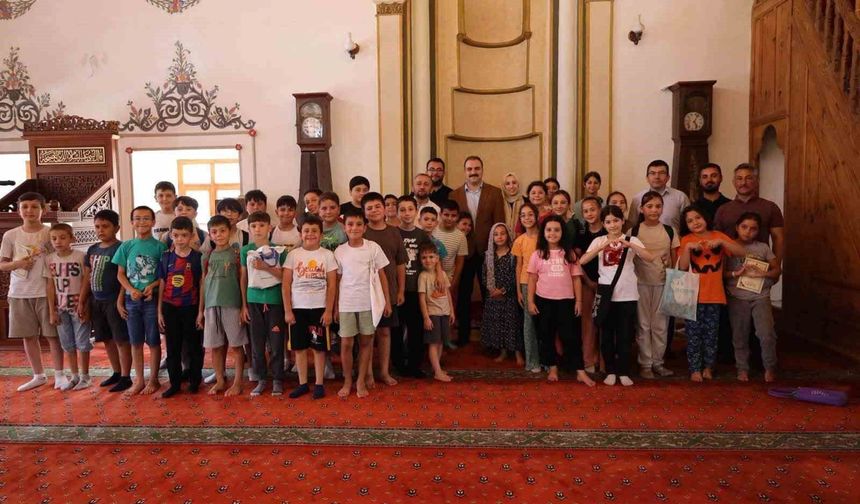 Kaymakam Battal öğrencilerle bir araya geldi