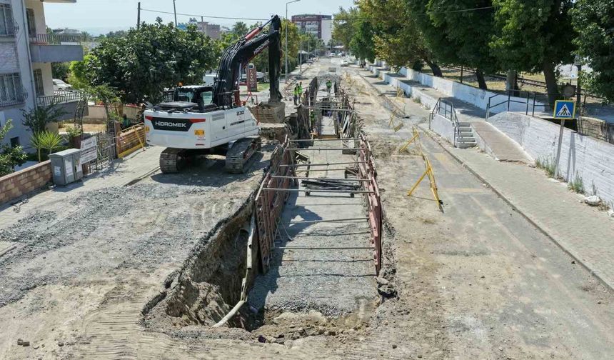Söke'de 77 milyon TL'lik yağmur suyu hattı projesi sürüyor