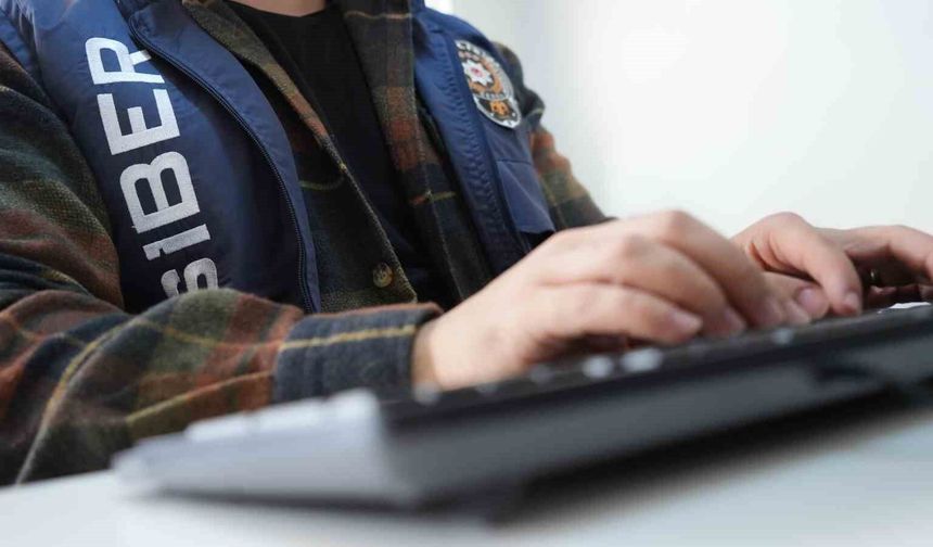 Altınlarını 'koruma altına alacağız' diyerek dolandırdılar