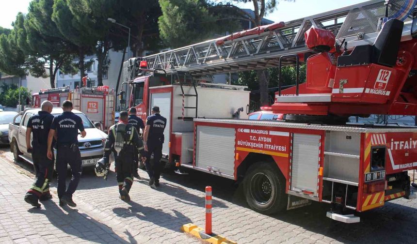 Apartmandan gelen yanık kokusu itfaiyeyi harekete geçirdi