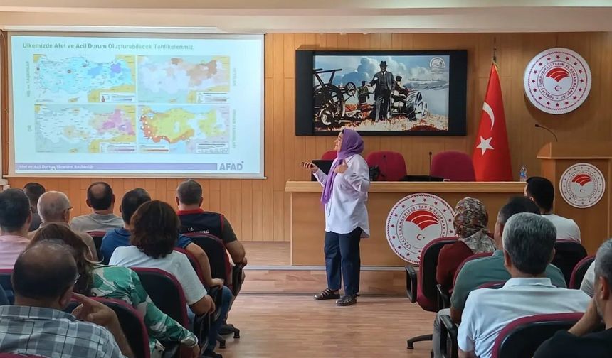 Aydın'da kamu personeline afet ve yangın farkındalık eğitimi