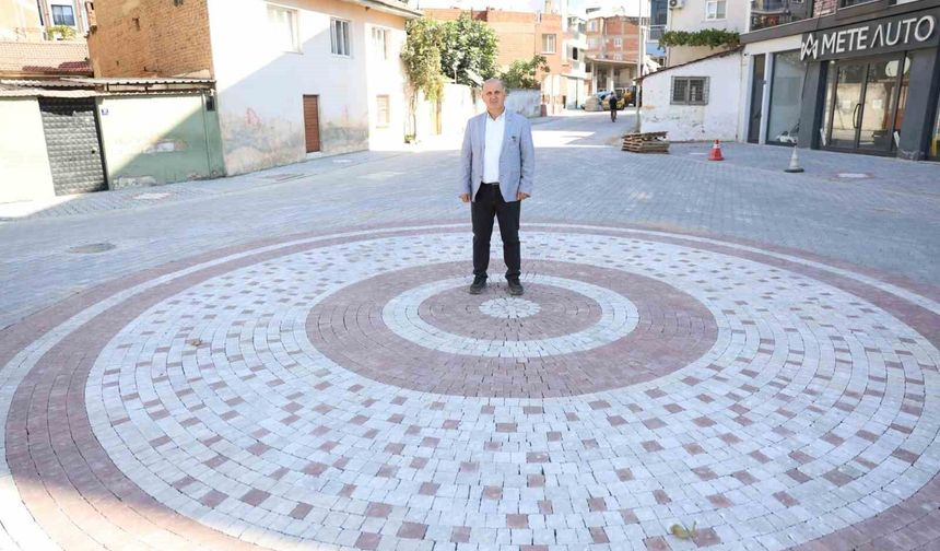 Başkan Kaya, İstiklal Mahallesi'nde çalışmaları yerinde inceledi