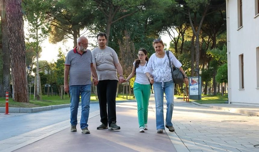 Başkan Çerçioğlu’ndan Otizmli Öğrencilere Destek