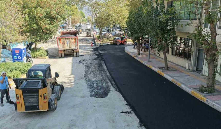Aydın Büyükşehir'in Söke'de çalışmaları sürüyor