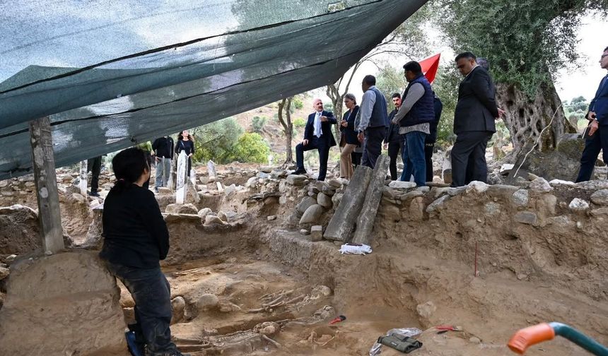 Aydın Valisi Varol, Horasan kazı çalışmalarını yerinde inceledi
