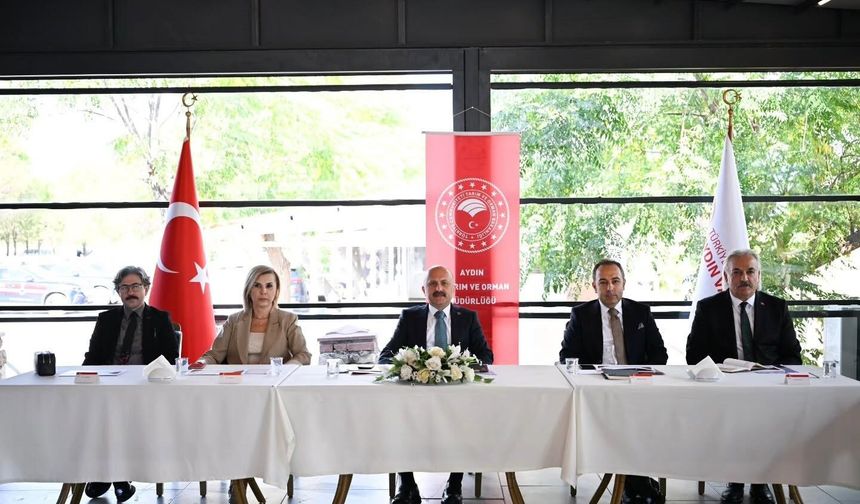 Aydın'da su ürünleri sektörü konuşuldu