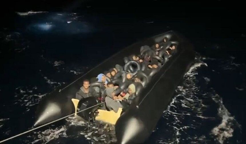 Didim'de İHA tespit etti, 34 düzensiz göçmen yakalandı