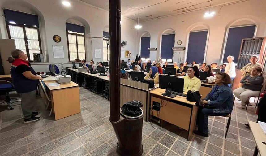 Söke'de kadınlara gıda muhafazası ve hijyen eğitimi