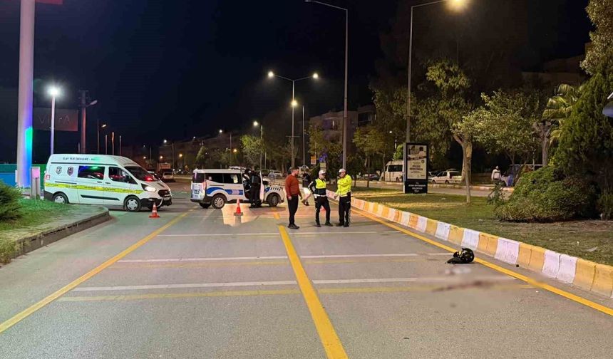 Söke'de otomobille çarpışan motosikletin sürücüsü kurtarılamadı