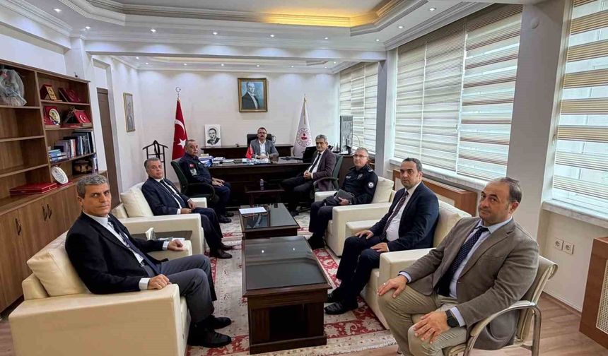 Sultanhisar'da 29 Ekim öncesi kurum amirleri bir araya geldi