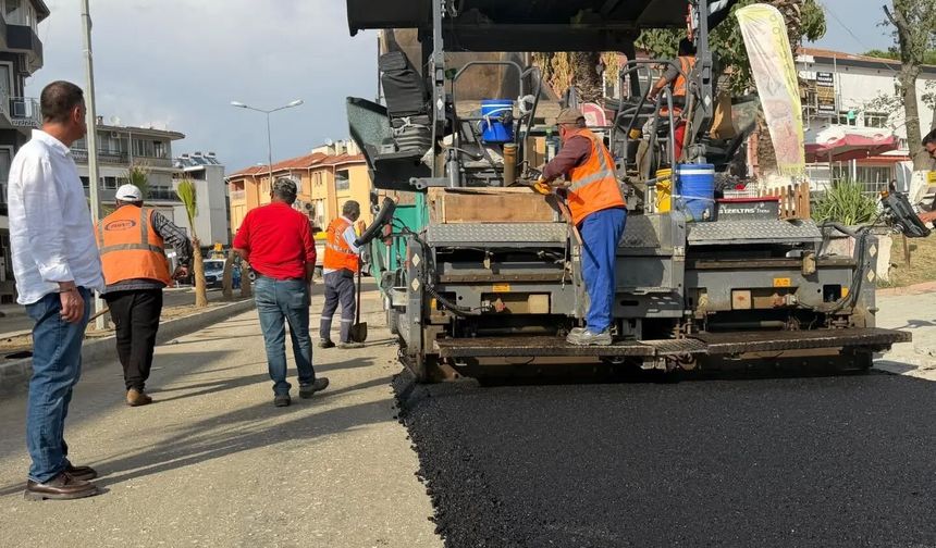 Yenipazar'da Büyük Menderes Caddesi'ne sıcak asfalt serimi başladı