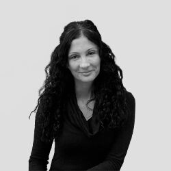 Opr. Dr. Esra Seda Yiğit