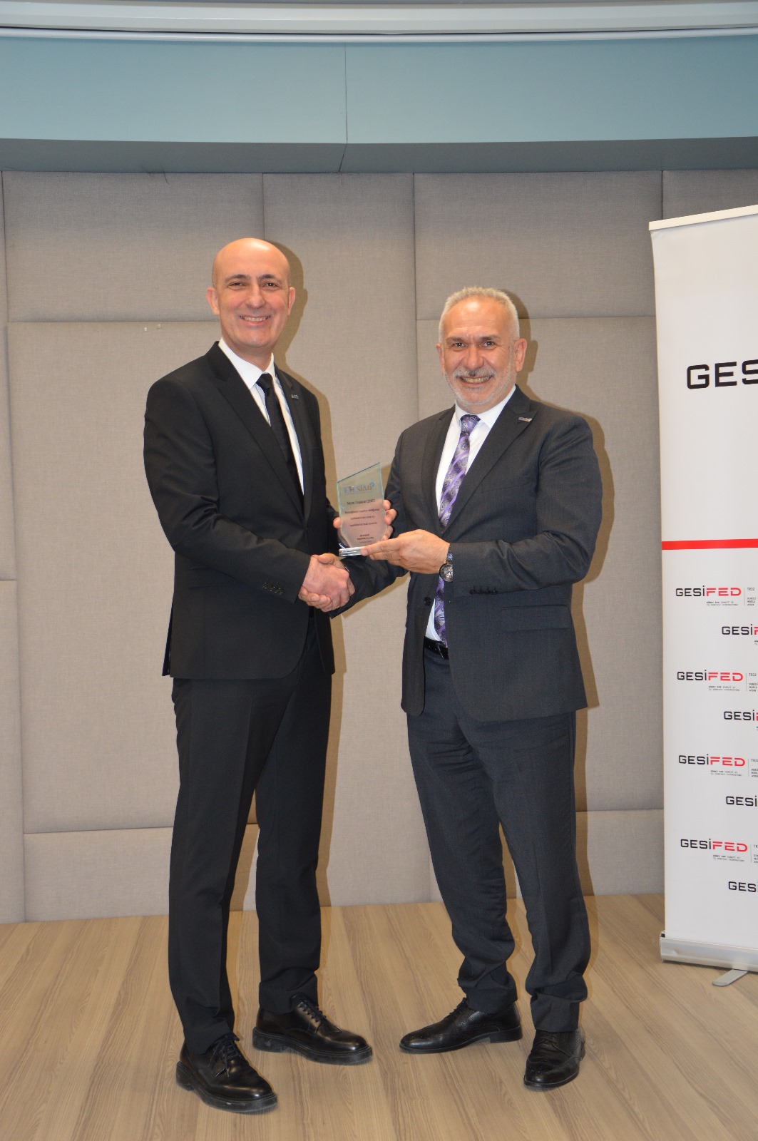Efesi̇ad 2. Olağan Genel Kurul Toplantısı Gerçekleşti (3)