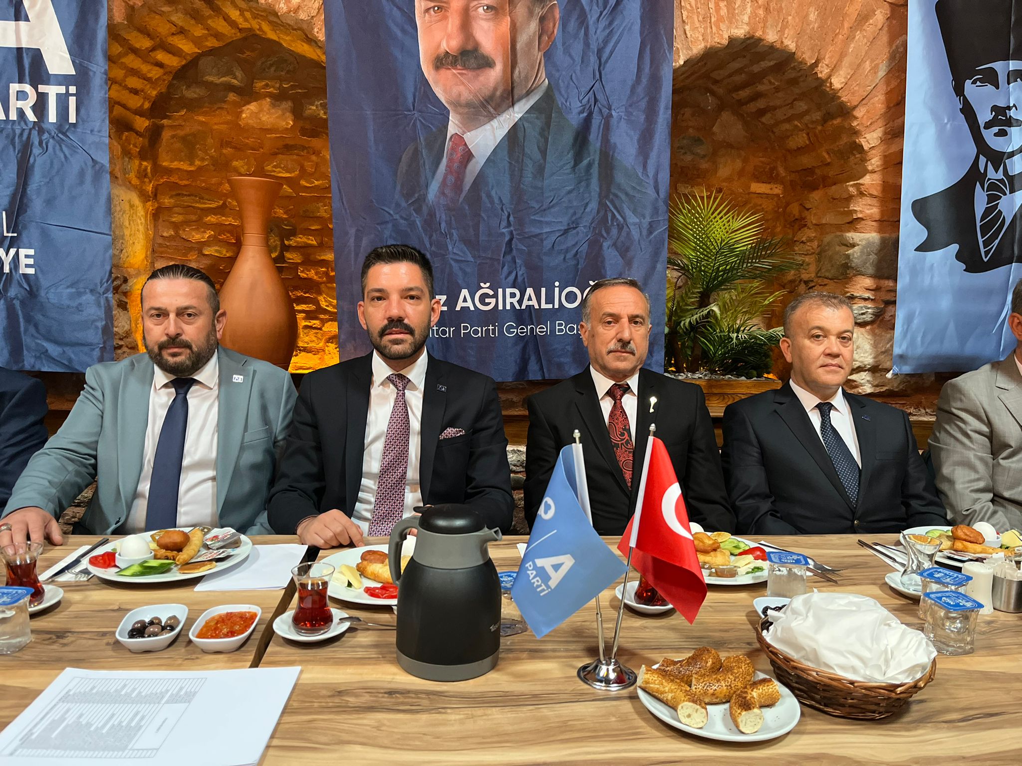 Anahtar Parti (5)