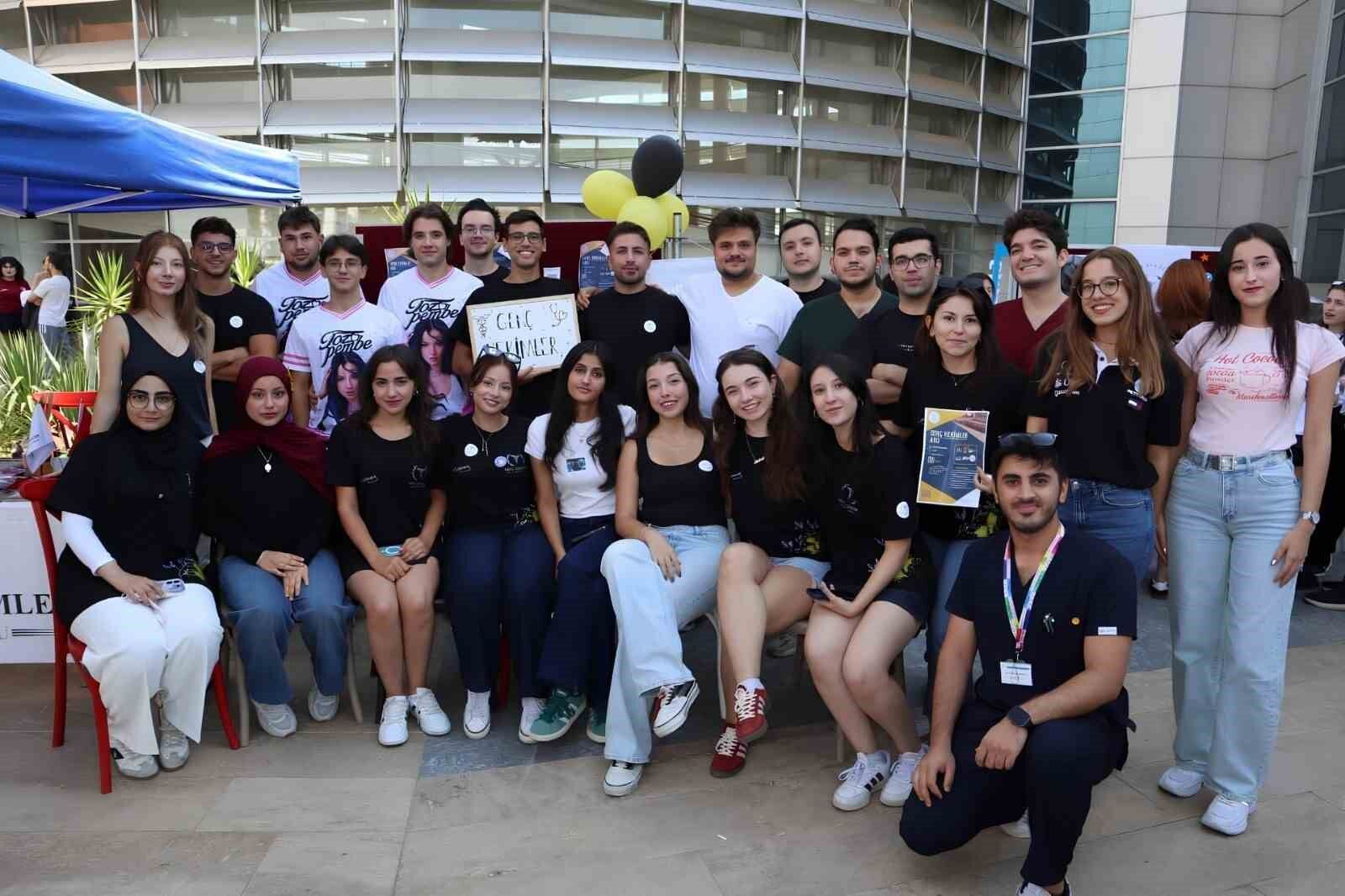 ADÜ Tıp Fakültesi'nde öğrenci grupları aktif faaliyetlerini sürdürüyor