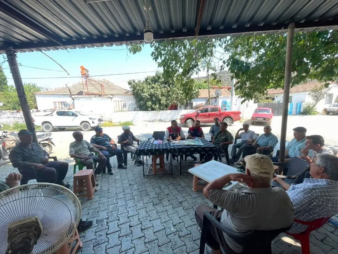 Aydın'da üreticilerle 'Cuma Buluşması' programları sürüyor