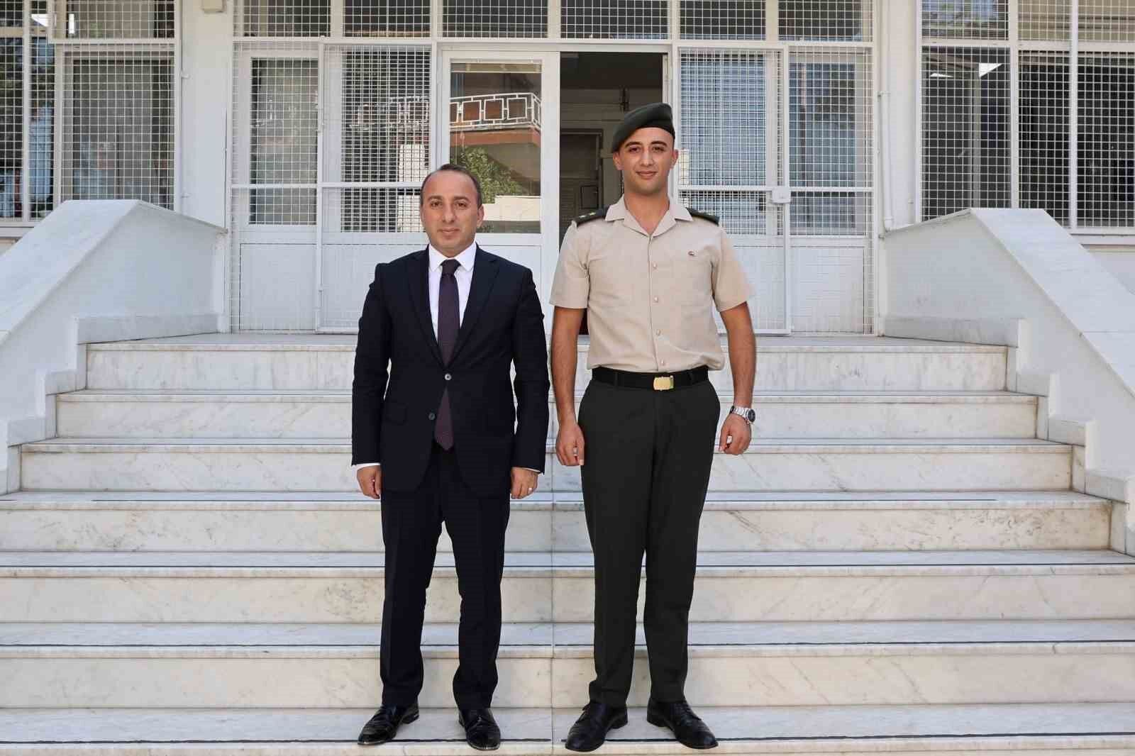 Kaymakam Erdoğan, Çınar'a yeni görevinde başarı diledi