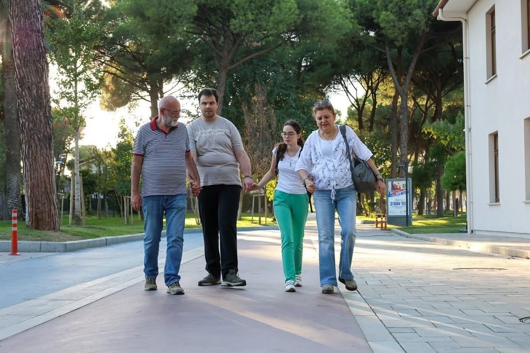 Başkan Çerçioğlu’ndan Otizmli Öğrencilere Destek