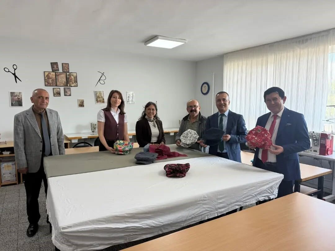 Yenipazar'ın 8 köşeli şapkası gelecek nesillere aktarılacak